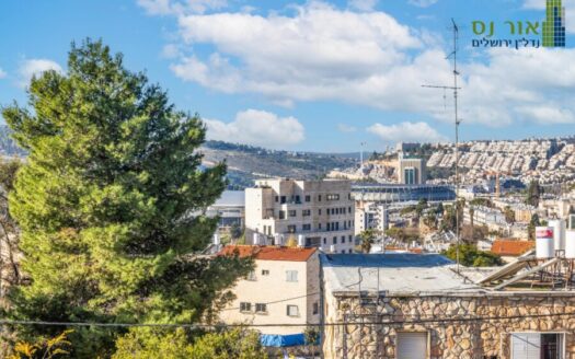For rent in Katamonim